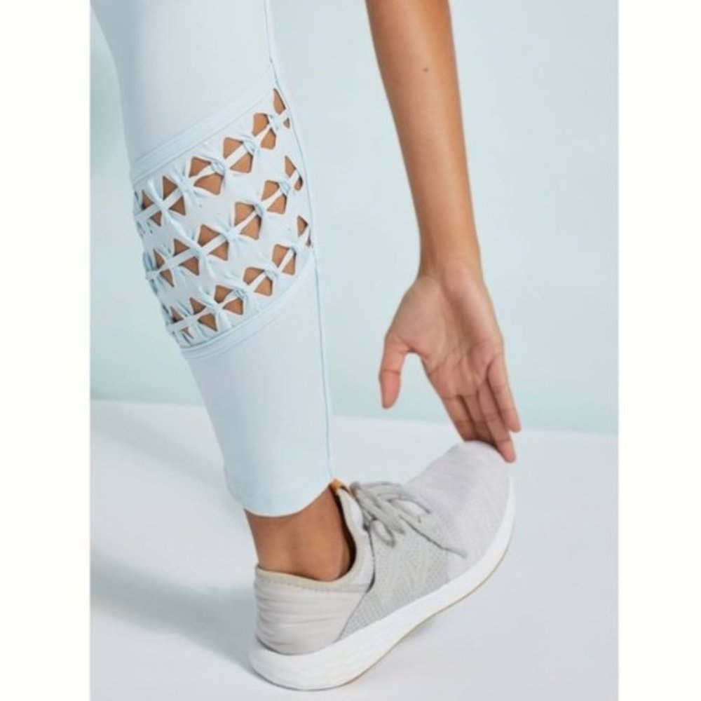 Free People Revelation Leggings Small NWT - Picture 3 of 6